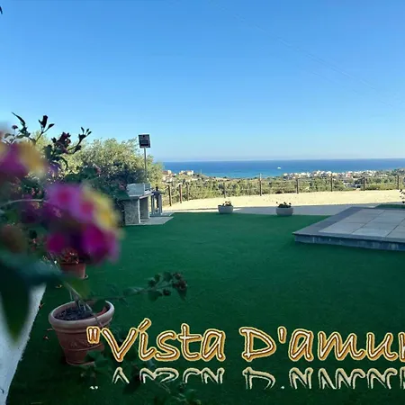 Vista D'amuri Semesterbostad