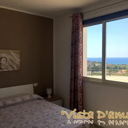 Vista D'amuri شاكا