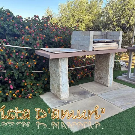 Vista D'amuri Casa de Férias